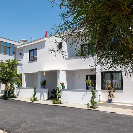 Sefedin Apartament *