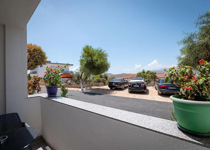 Apartament Sefedin *